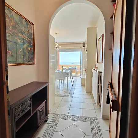 Lägenhet Prima Fila Mare Parcheggio Wifi By Wehostyou