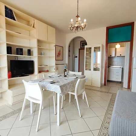 Prima Fila Mare Parcheggio Wifi By Wehostyou